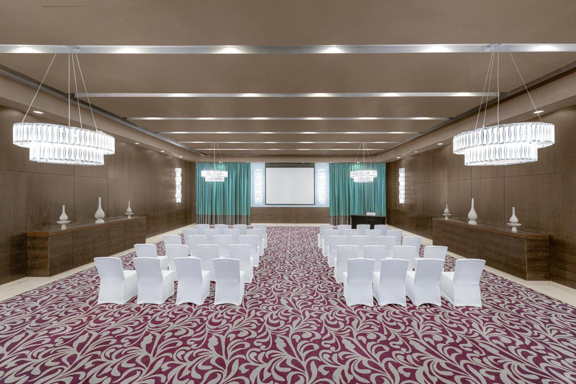 瑞汉希里罗塔纳酒店 艾因 外观 照片 The ballroom